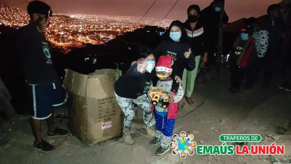 ¡Sonríe y Deja Huella! Recolección de Juguetes Usados en Lima y Callao