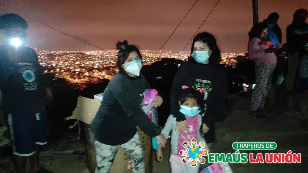 ¡Libera Espacio y Ayuda! Recolección de Ropa Usada en Los Olivos